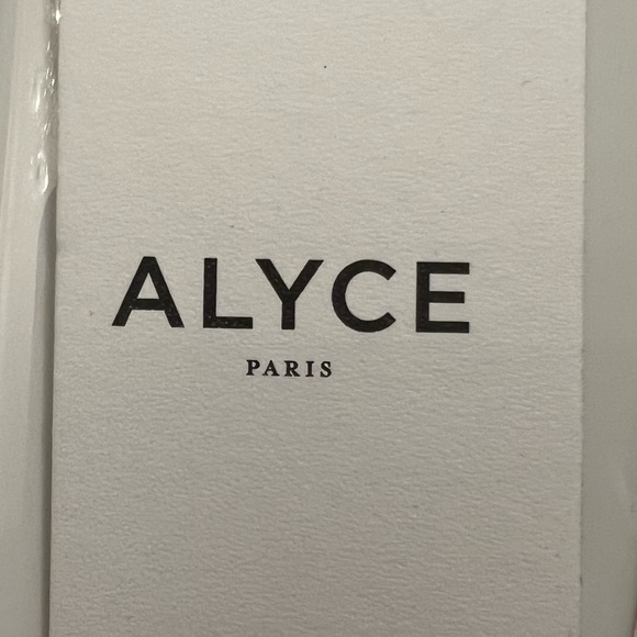 Alyce Paris Black Sequin Formal Dress Style 61373 Size: 0 - Picture 7 of 14